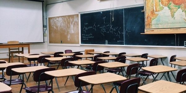 This article, will help you yo choose the top best IAS/UPSC coaching academy centre in Patna