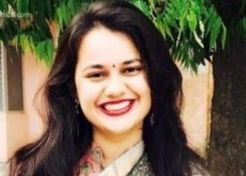 Tina Dabi IAS Officer – Age, Salary, Husband & Marksheet