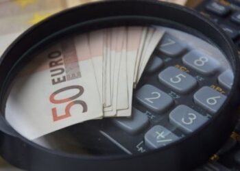 IAS Officer – Indian Administrative Service | Full Form, Salary