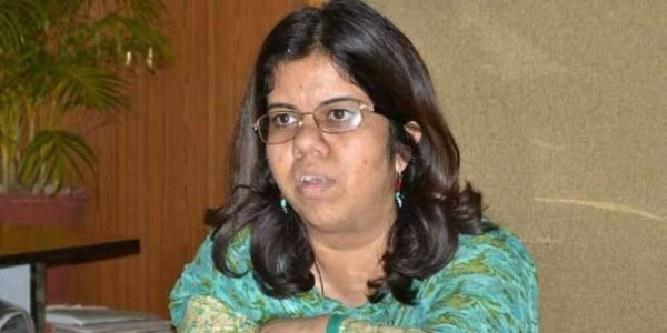 Many people need look into inspiration story of Arti Dogra IAS  and understand you need dedication and focus to achieve something