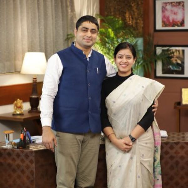 Dr. Tanu Jain has worked as an interviewer in Drishti IAS. She has spent all her life in Delhi itself. 