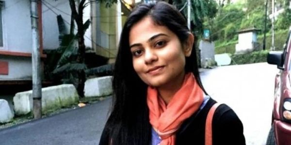 Reading stories of the IAS and IPS officers will motivate you study hard. 