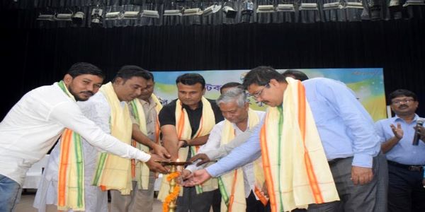 Tripura DM Dr. Shailesh Kumar Yadav has served many different posts in the state administration. He was recently placed as the DM of Tripura during covid. 