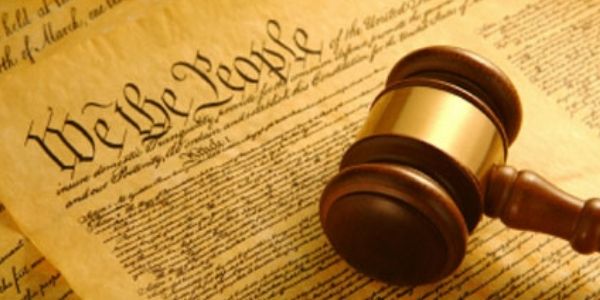 Know which are the 6 fundamental rights in the article. 