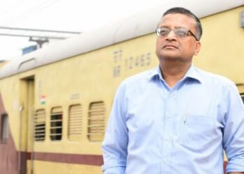 Ashok Khemka IAS Officer – Biography | Education & Case