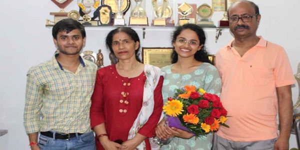 Jagrati Awasthi is a 24 year old UPSC topper from the 2020 UPSC batch. Jagrati Awasthi's UPSC Rank is AIR 2. 